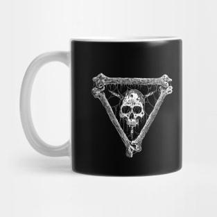 skull in a triangle Mug